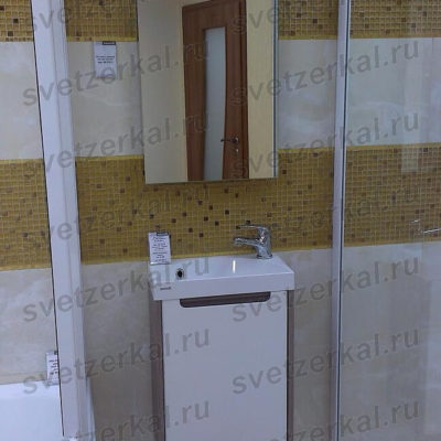 ONE 8UP зеркало с подсветкой svetzerkal one (2)