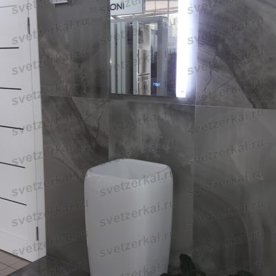 Галерея зеркала с подсветкой festo